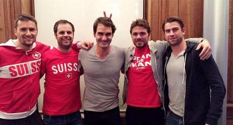 Davis final: Federer-Wawrinka 'patch up' as Switzerland look to tame France