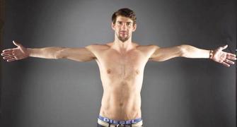 Phelps wins Golden Goggle as Male Athlete of Year