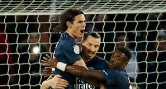 PSG stay unbeaten, Ibrahimovic cuts Marseille's lead to a point