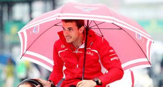 Marussia driver Bianchi will keep fighting, says father