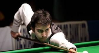Advani shines after losing opening outing at World billiards