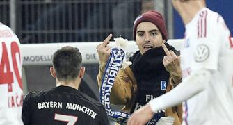 German Cup: Ribery slapped by Hamburg fan in Bayern win