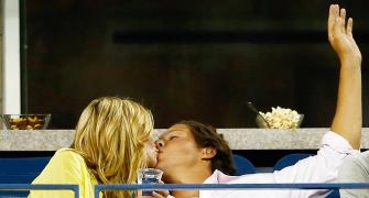 Spotted! Heidi Klum plants a passionate kiss on boyfriend