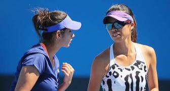 Sania, Paes on course at Australian Open