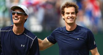 Murray brothers carry Britain to brink of Davis Cup semi-final