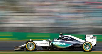 Mercedes dominant at Australia F1 Grand Prix practice