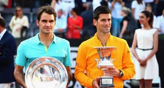 Djokovic over-runs Federer to win in Rome