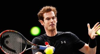World No. 1 Murray feels 'too young' for knighthood