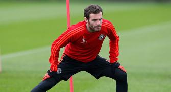 Soccer Transfers: Mata extends United deal until 2021