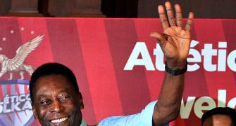 In my team I would love to have both Messi and Ronaldo: Pele