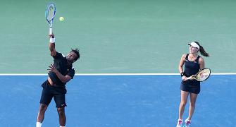 'Gutsy' Paes says he learns a lot from Hingis