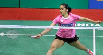 Malaysia Open Super Series Premier: Saina, Sindhu enter quarters