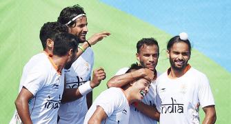 Hockey: India survive late onslaught to beat Argentina