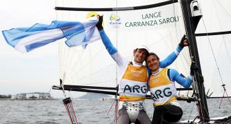 Cancer-survivor Lange wins gold for Argentina