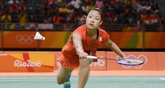 Injured Li pulls out to give Okuhara badminton bronze, claims report