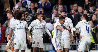 PHOTOS: Real snatch dramatic late win, Barca back on track