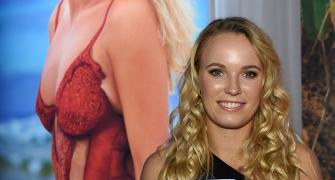 It's Wozniacki's turn to go nude for SI Swimsuit issue