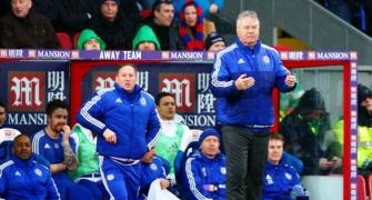 Chelsea's Hiddink haunted by relegation ghosts