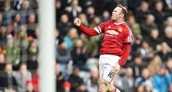 EPL PHOTOS: Rooney-inspired United held by Toons; Villa win at last