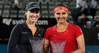Sania-Hingis reign in Sydney after 30th straight win