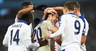 EPL PHOTOS: Leicester back on top after draw; Chelsea win thriller