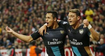 Fit-again Fit-again Sanchez ready to return for Arsenal
