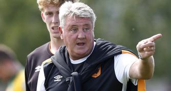 Hull boss Bruce is second manager to be interviewed for England job