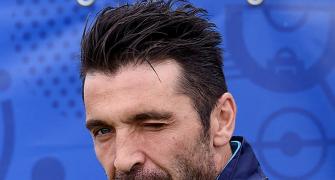 Euro 2016: Buffon misses Italy training with fever