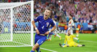 Euro: Impressive Croatia stun defending champs Spain, top group