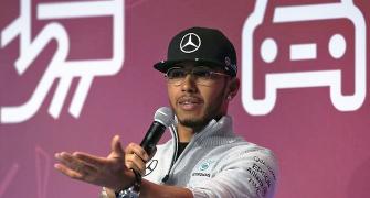F1: Hamilton on pole in Spain