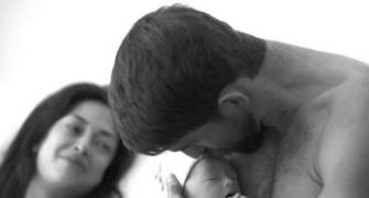 Phelps becomes father of boy