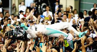 Rosberg finishes 2nd in Abu Dhabi to clinch F1 Championship
