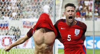 2018 WC qualifiers: England grab last-gasp win over 10-man Slovakia