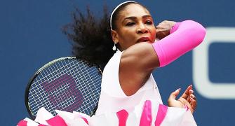 US Open: Serena storms into quarters in record-smashing style