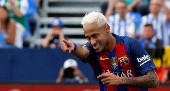 Show-off Neymar won't let up despite criticism
