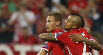 Bayern need late Kimmich goal to edge past Hamburg