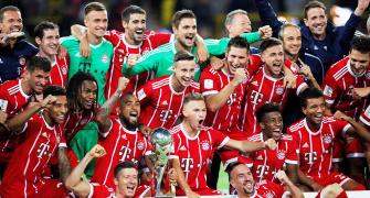 Football Briefs: Bayern win German Super Cup