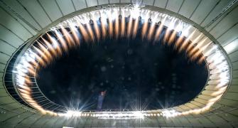 Football Briefs: WC stadium shaped like Arabian cap