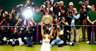 Tale of two coaches, two sisters for magnificent Muguruza