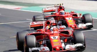 Vettel denies Hamilton a record-equalling pole