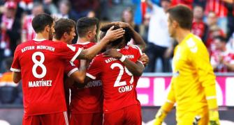 Football Briefs: Heynckes makes winning Bayern return, Dortmund lose