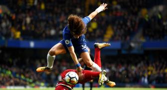 EPL PHOTOS: Chelsea squeeze past Watford in 4-2 win