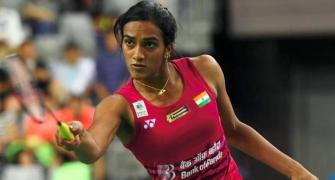 Saina, Sindhu crash out of Japan Open