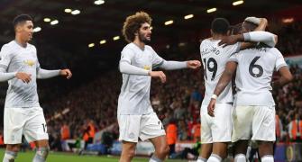 Manchester United bounce back with win at Bournemouth