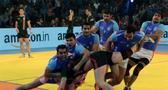Iran ends Indian men's golden reign in Kabaddi; India women enter final