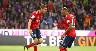 Bayern late show secures season-opening win