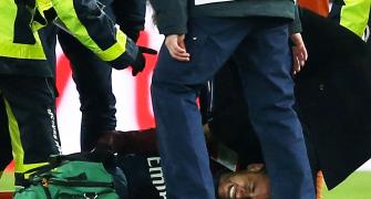 Football Briefs: Neymar out for 'six to eight weeks'