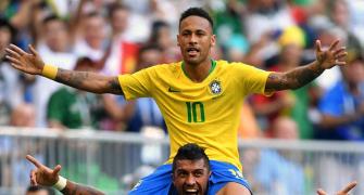 World Cup PHOTOS: Neymar shines as Brazil beat Mexico to reach quarters
