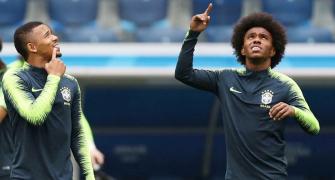 Willian aiming to send Chelsea team mate Hazard home early