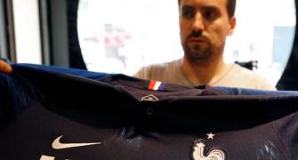 France jerseys a big hit before World Cup final